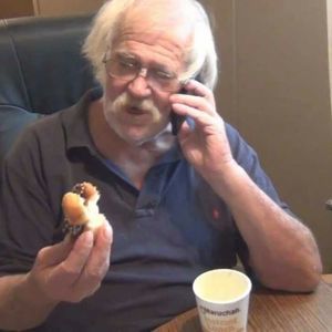 Meet your Posher, Elijah